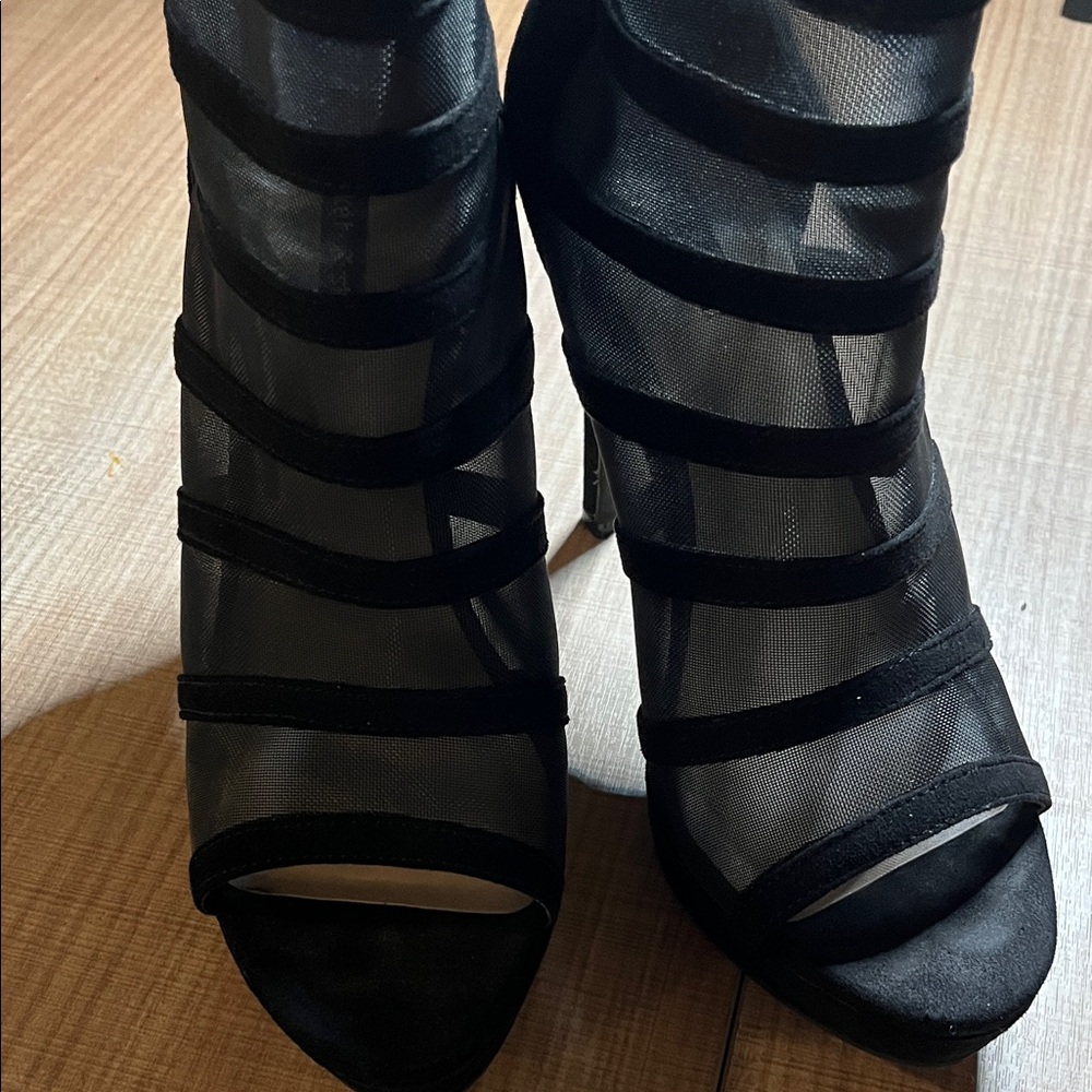 Chic Black Mesh Strappy Heels
